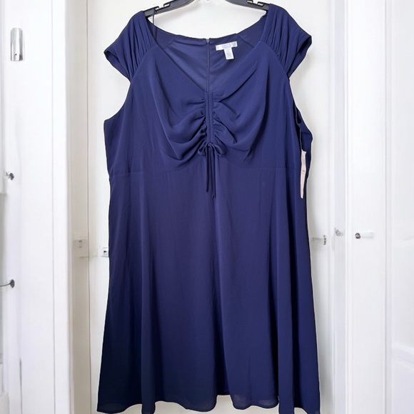 LONDON TIMES PLUS DRESS. SIZE 22  FIT AND FLARE CURVY DRESS. LINED. New with tag - Picture 1 of 16